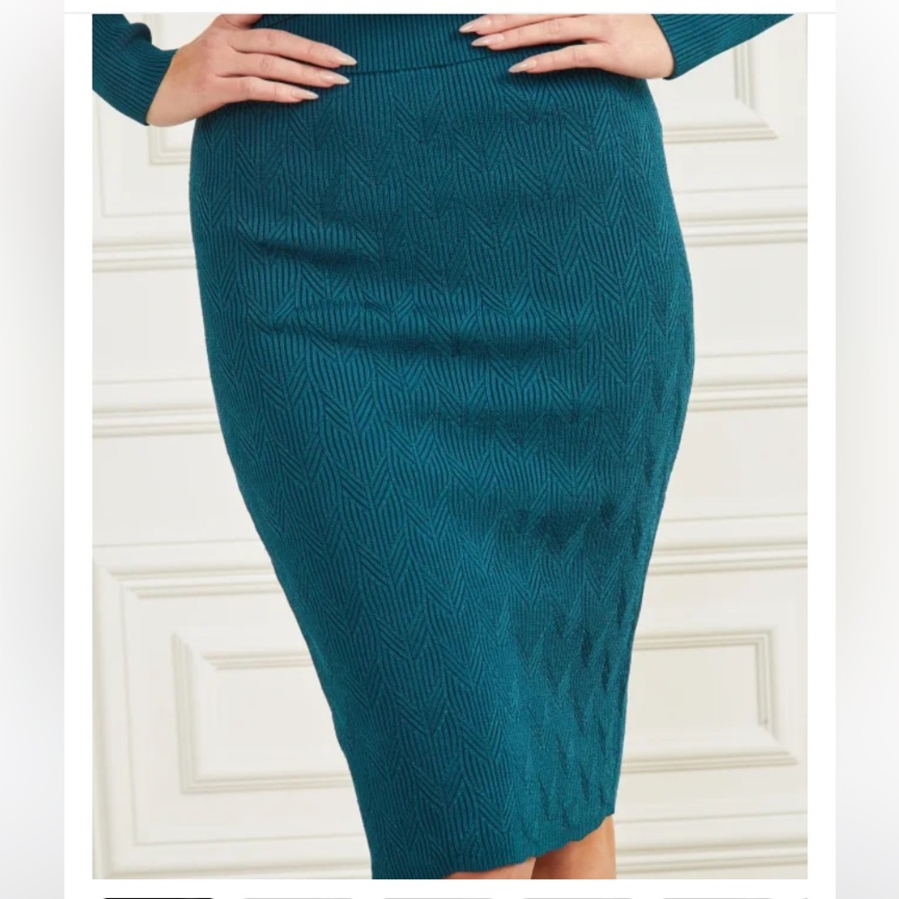 Blue Opal Midi Knit Pencil Skirt - Size S - Picture 5 of 9